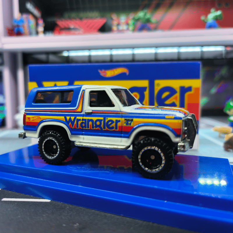 Hot Wheels Wrangler ’85 Ford Bronco